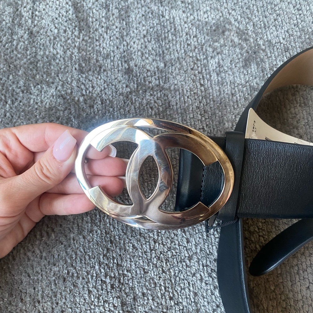 Chanel calfskin belt black silver buckle - Picture 7 of 7